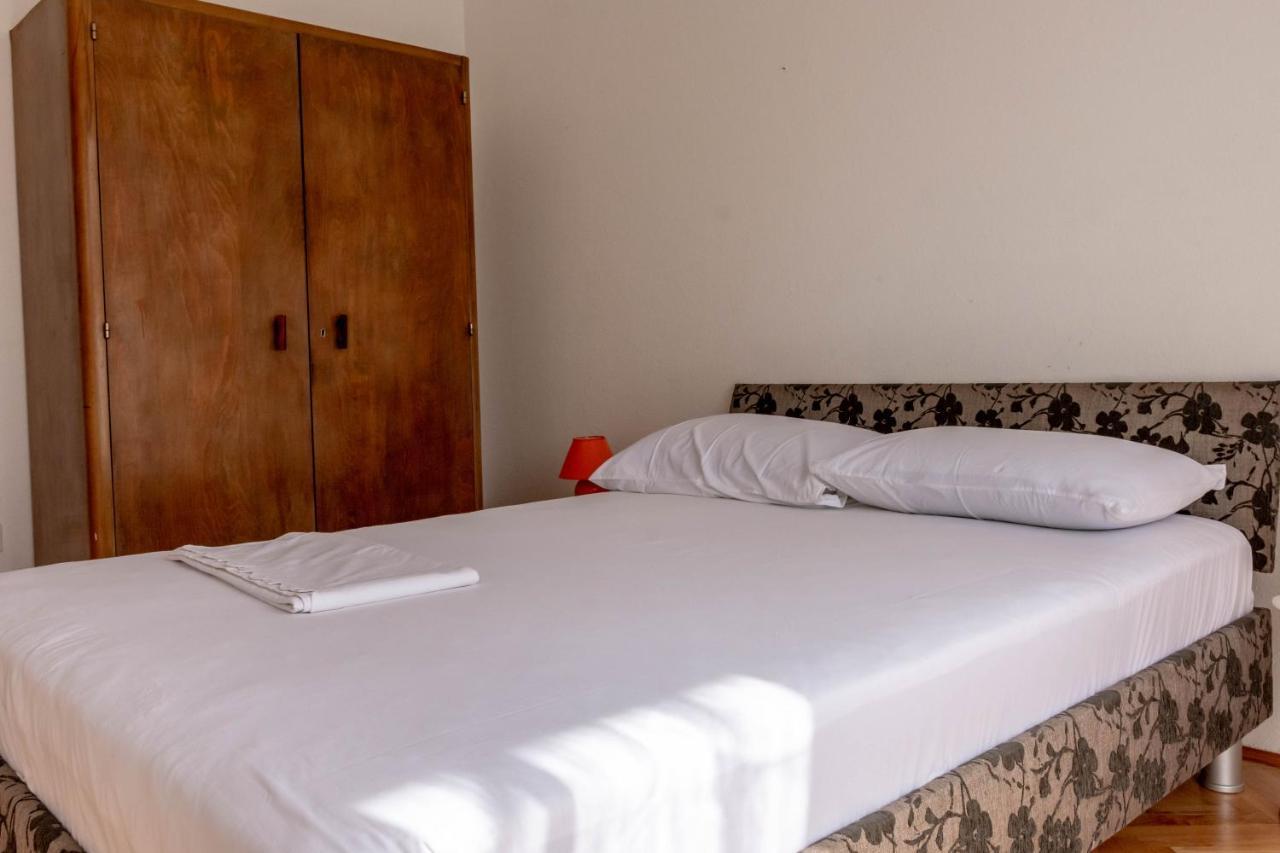 Villa Apartman Duce Milka Extérieur photo