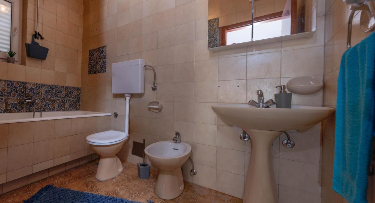 Villa Apartman Duce Milka Extérieur photo