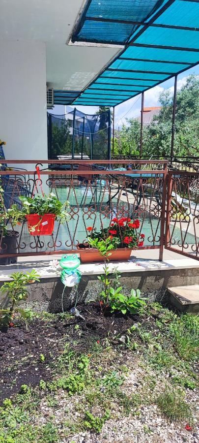 Villa Apartman Duce Milka Extérieur photo